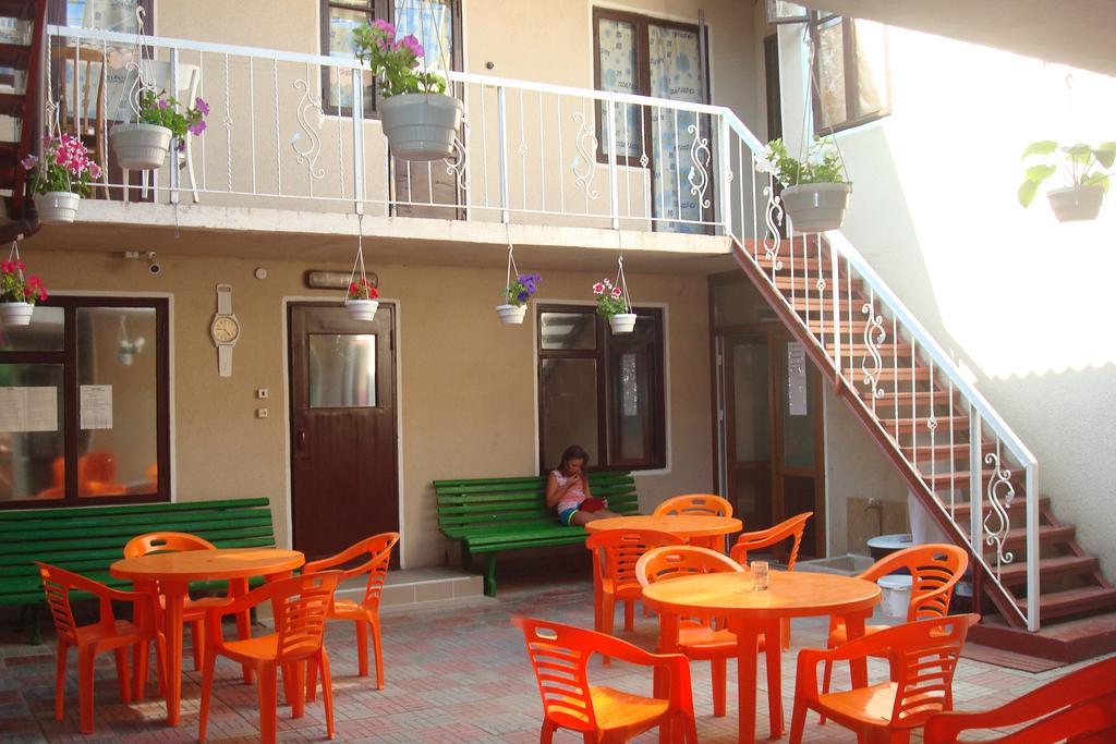Usadba Chayka Hotel Kurortne  Kültér fotó