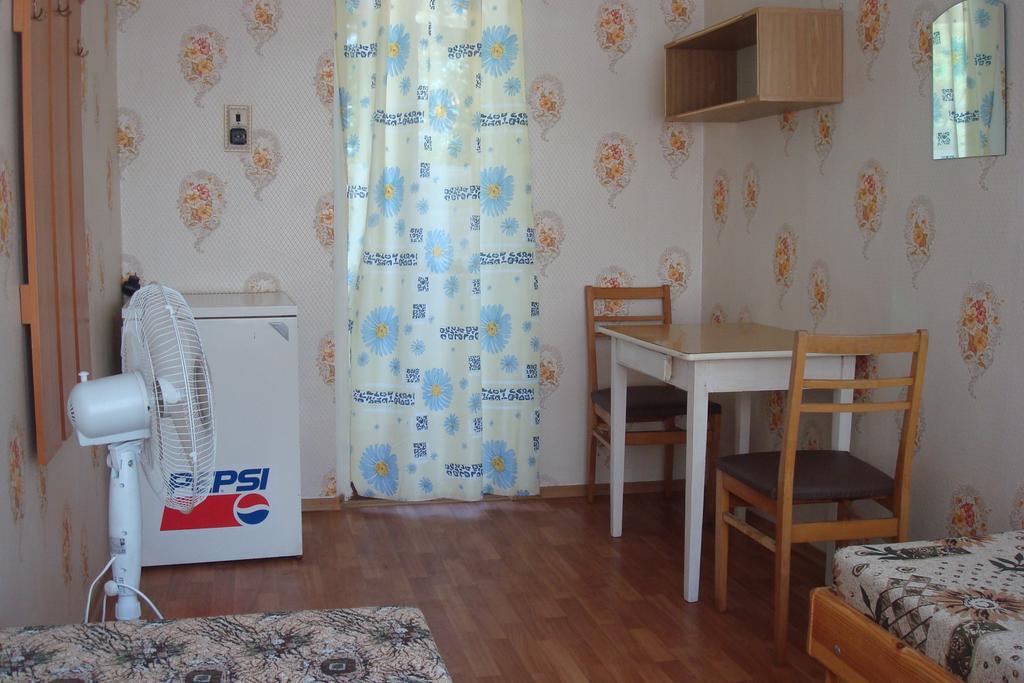 Usadba Chayka Hotel Kurortne  Kültér fotó